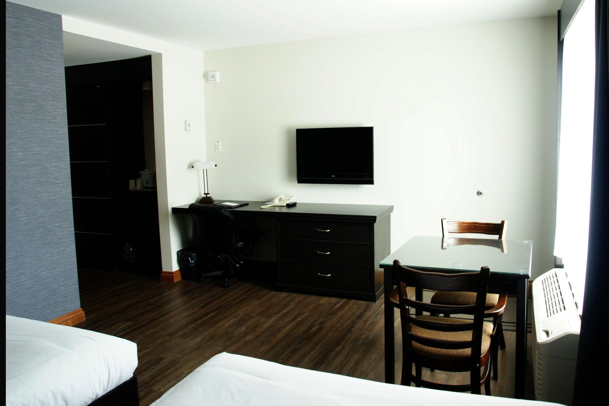 Hotel Le Montagnais Chicoutimi Exteriör bild