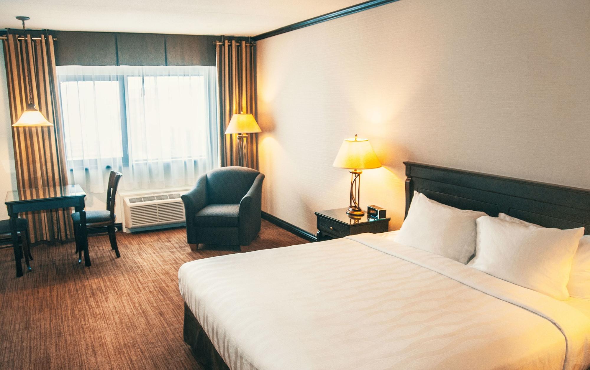 Hotel Le Montagnais Chicoutimi Exteriör bild