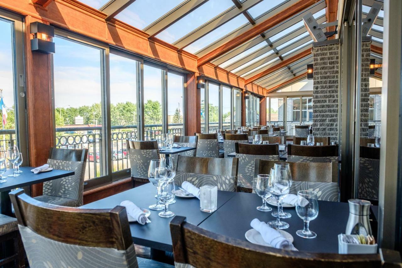 Hotel Le Montagnais Chicoutimi Exteriör bild