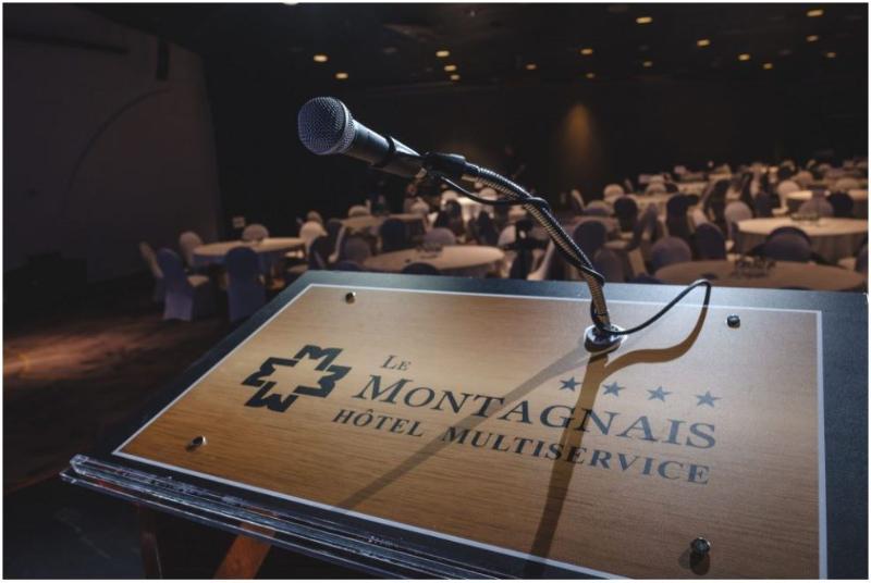 Hotel Le Montagnais Chicoutimi Exteriör bild